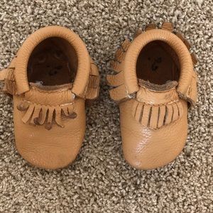 Play condition Freshly Picked Mocs